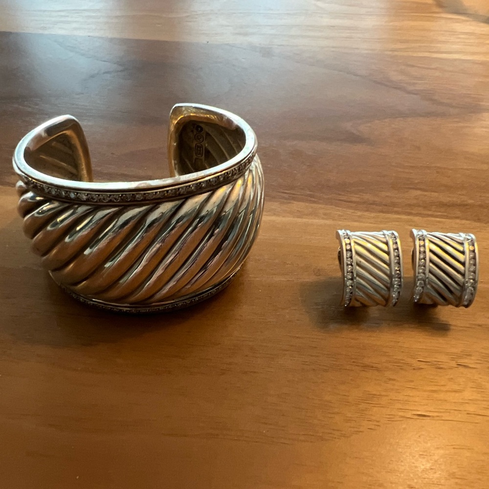 David Yurman cuff + earrings!